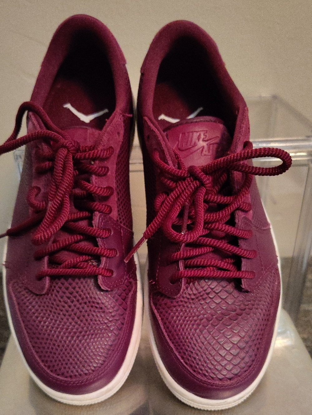 Nike Air Jordan 1 Retro Low Purple Bourdeaux Wine Shoe AO1935 600 Women Sz 7.5